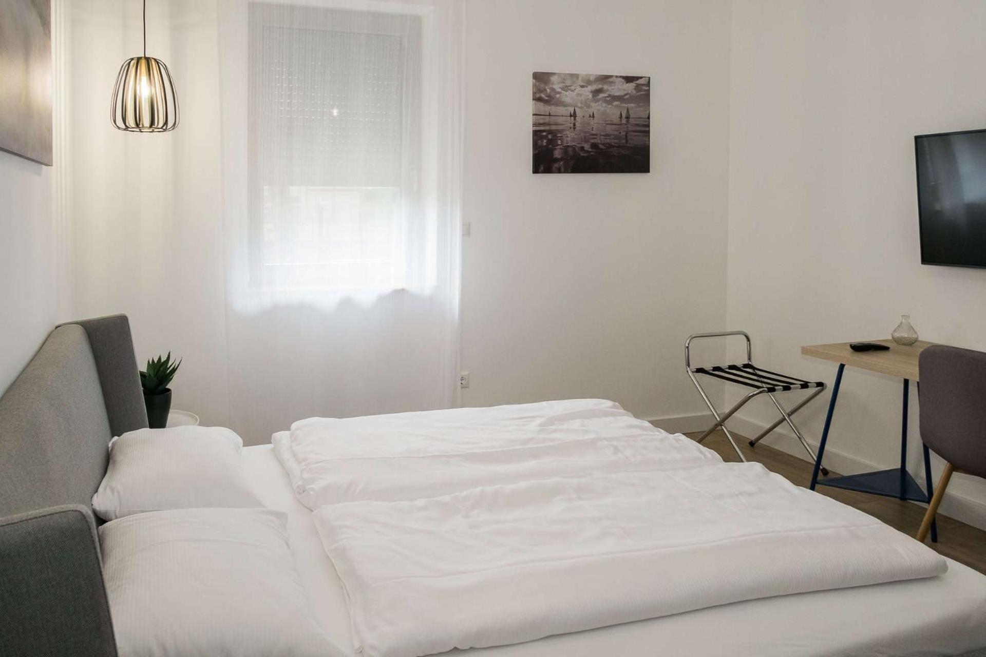 Villa Strokay - Few Minutes Walk From Lake Balaton 凯斯特海伊 外观 照片